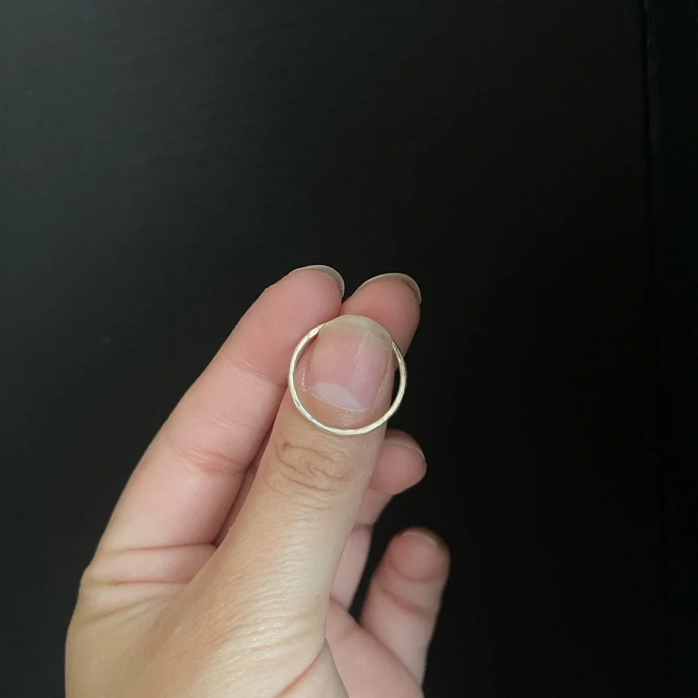 Sterling silver band with dented style stackable ring size 6.25